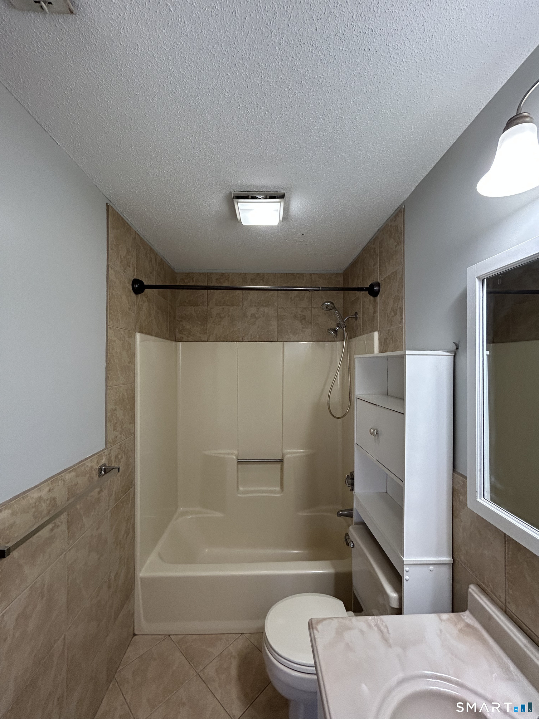 90 Little Oak Lane Rocky Hill CT 06067