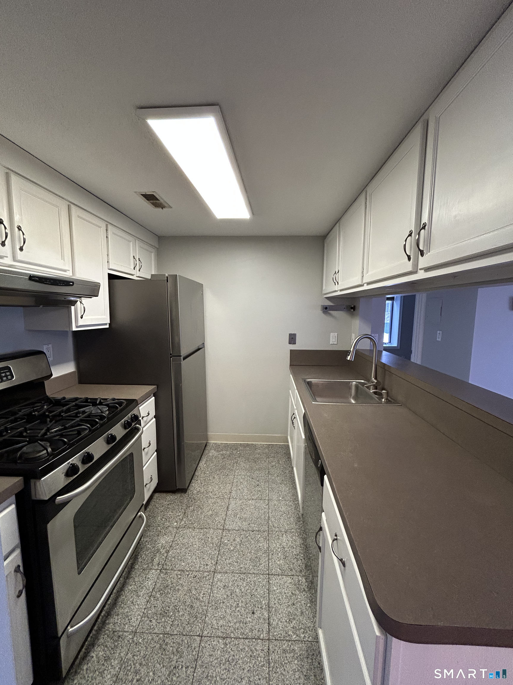90 Little Oak Lane Rocky Hill CT 06067