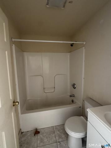 385 Putnam Avenue Hamden CT 05617