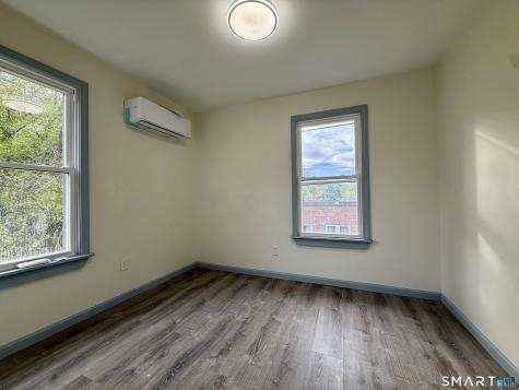 22 Hawthorne Avenue Derby CT 06418