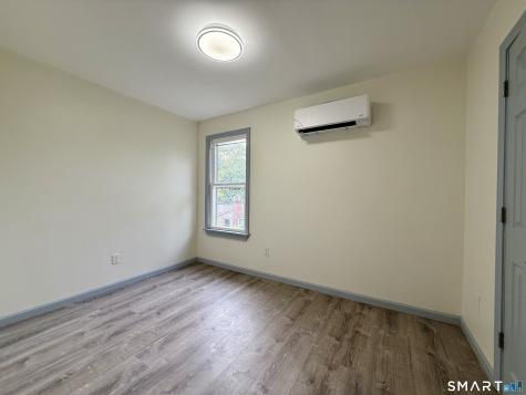 22 Hawthorne Avenue Derby CT 06418