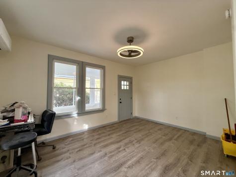 22 Hawthorne Avenue Derby CT 06418