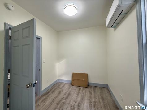 22 Hawthorne Avenue Derby CT 06418