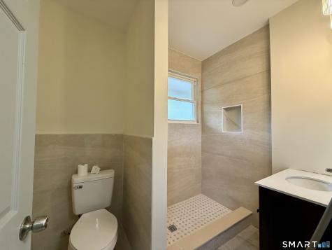 22 Hawthorne Avenue Derby CT 06418