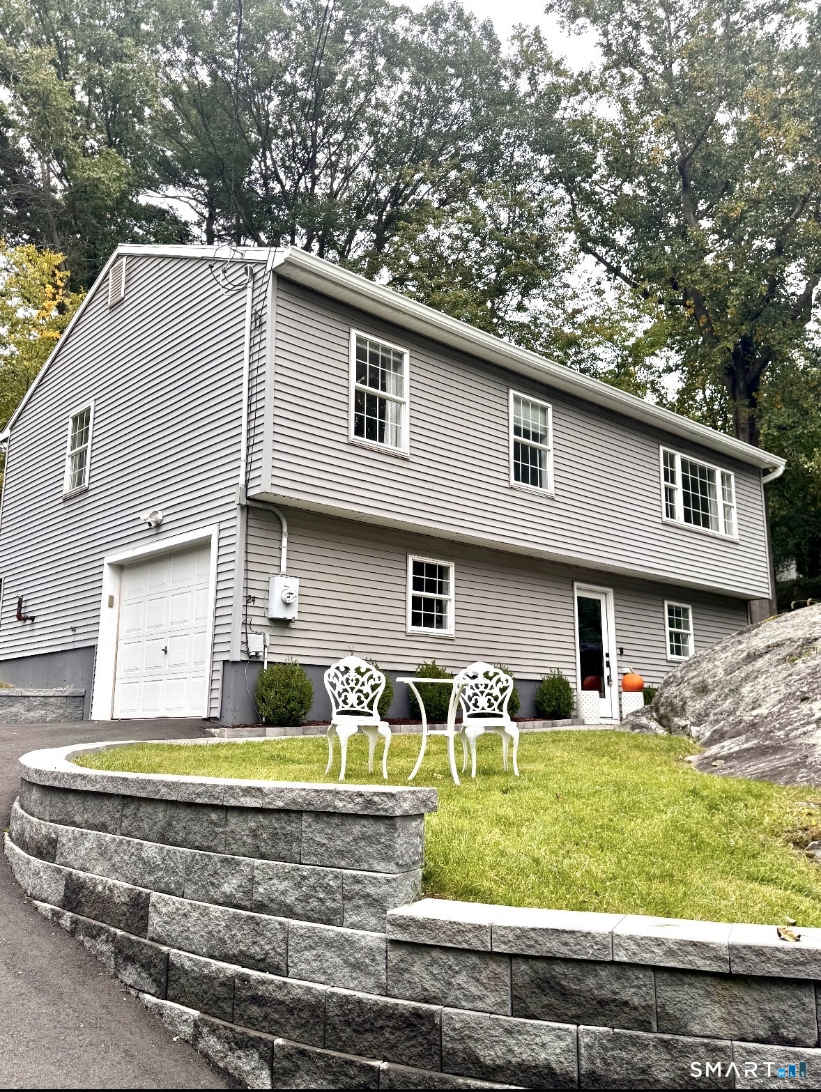 24 Kanungum Trail Shelton CT 06484