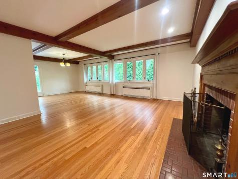 90 Edgewood Way New Haven CT 06515