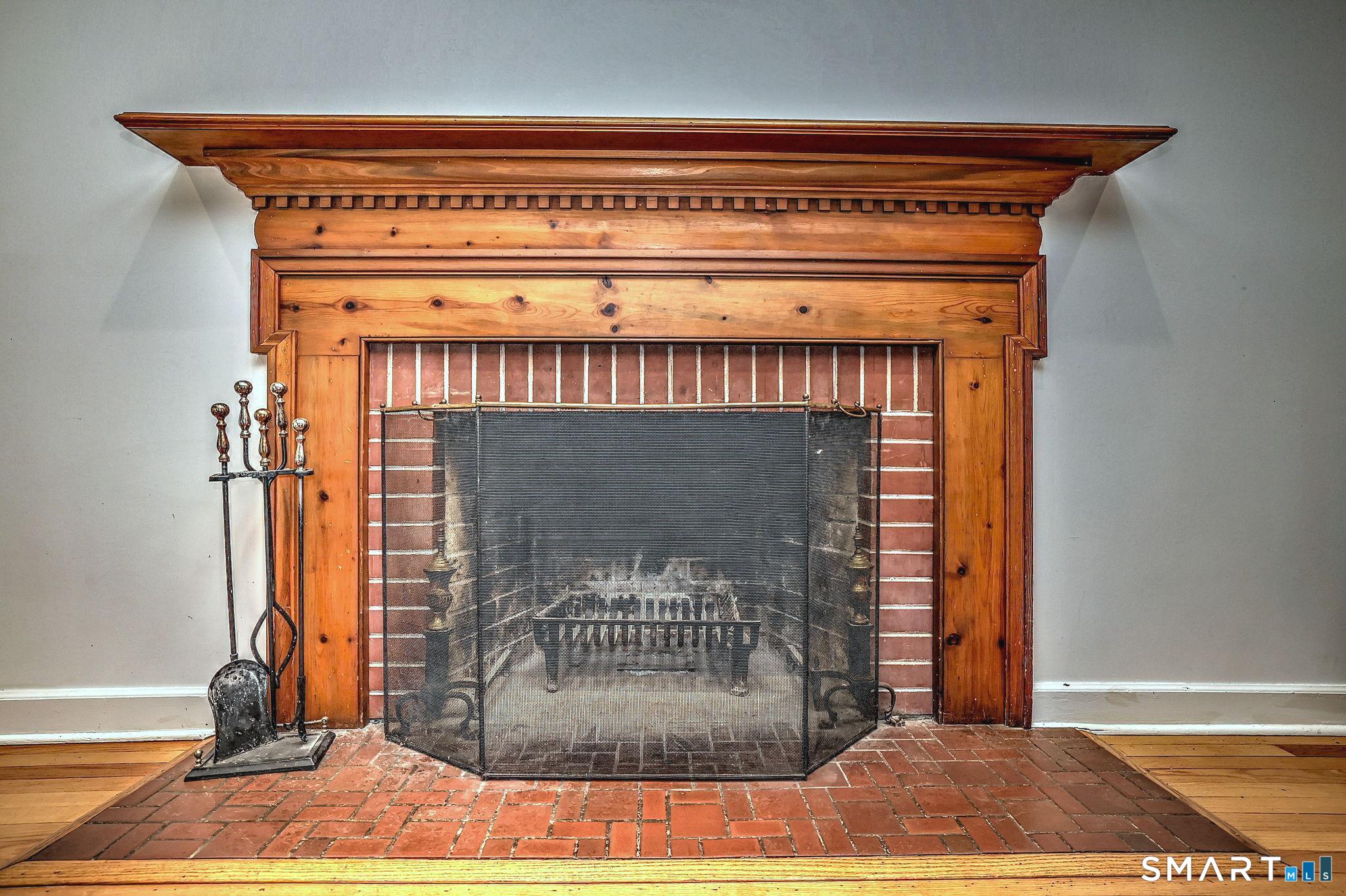 90 Edgewood Way New Haven CT 06515