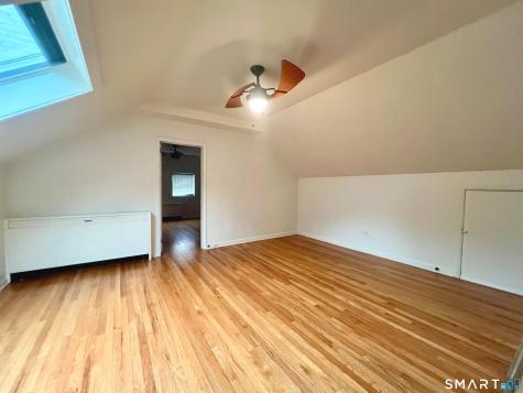 90 Edgewood Way New Haven CT 06515