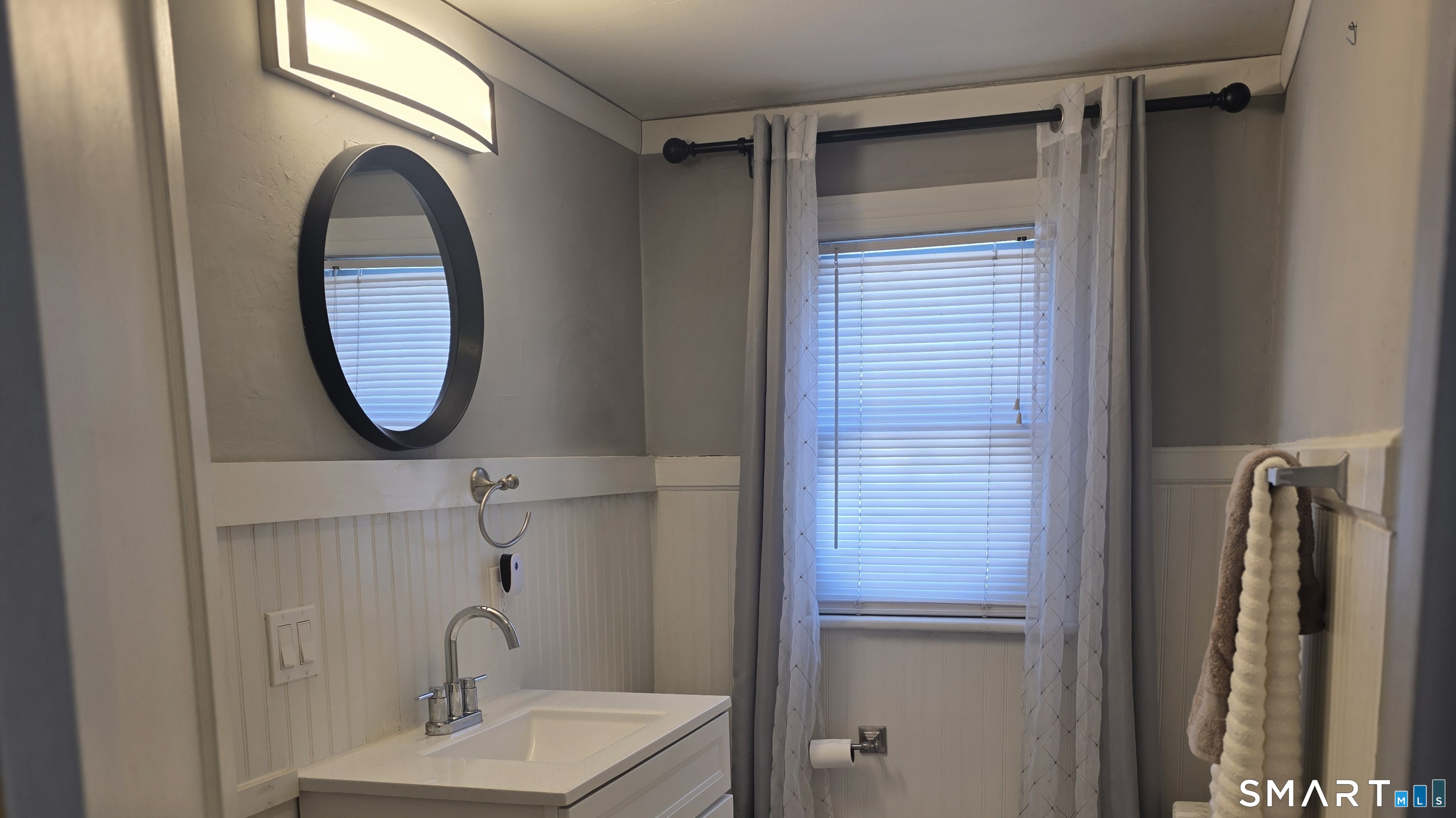 84 East Main Street Branford CT 06405