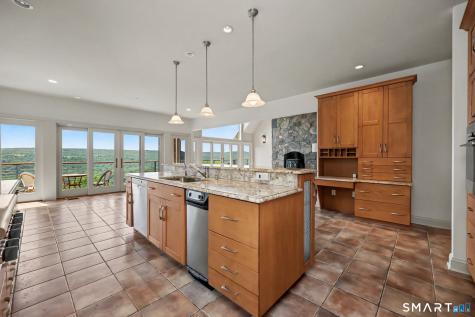 12 Fox Run Sherman CT 06784