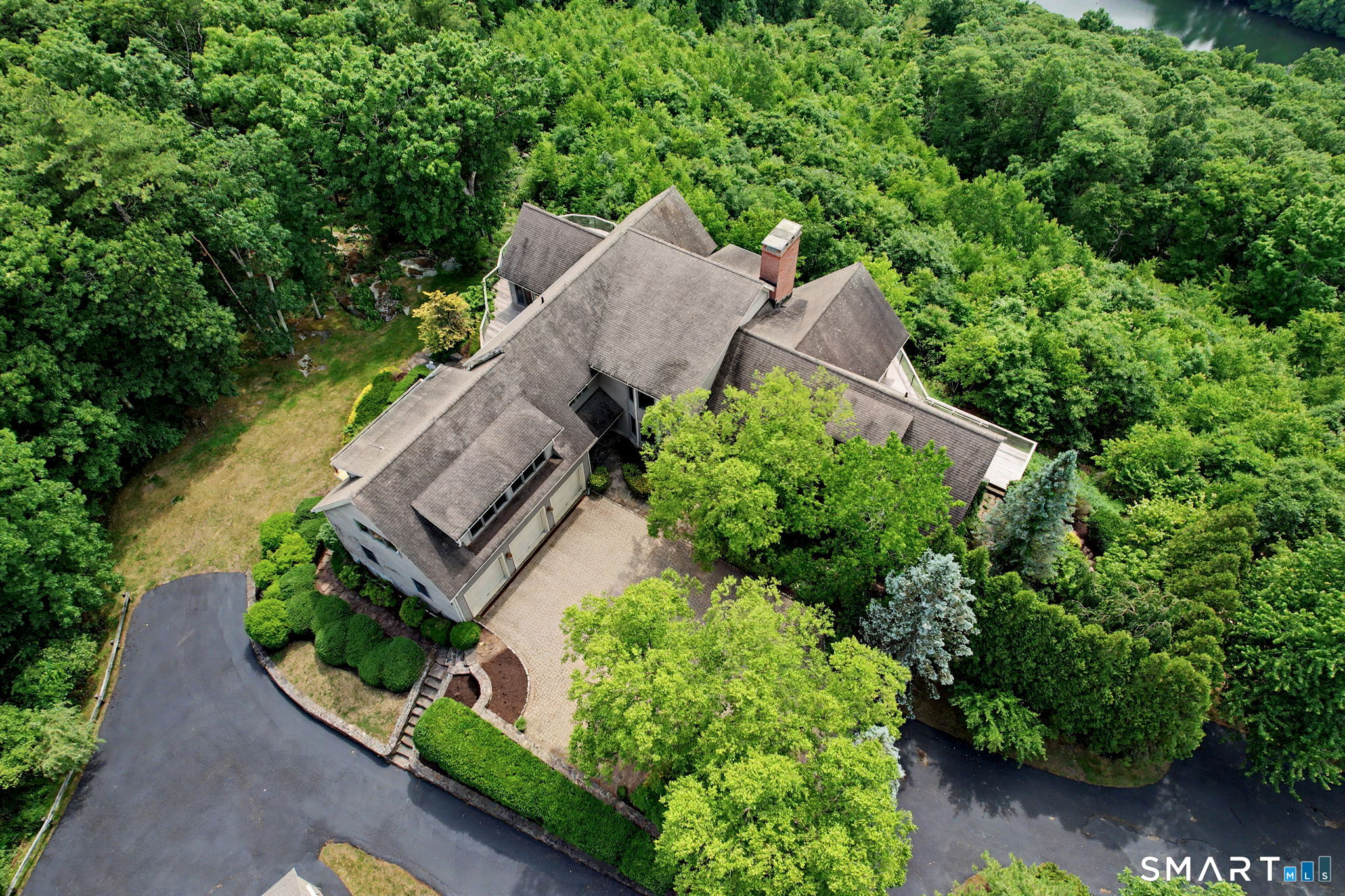 12 Fox Run Sherman CT 06784