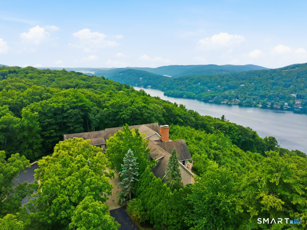 12 Fox Run Sherman CT 06784