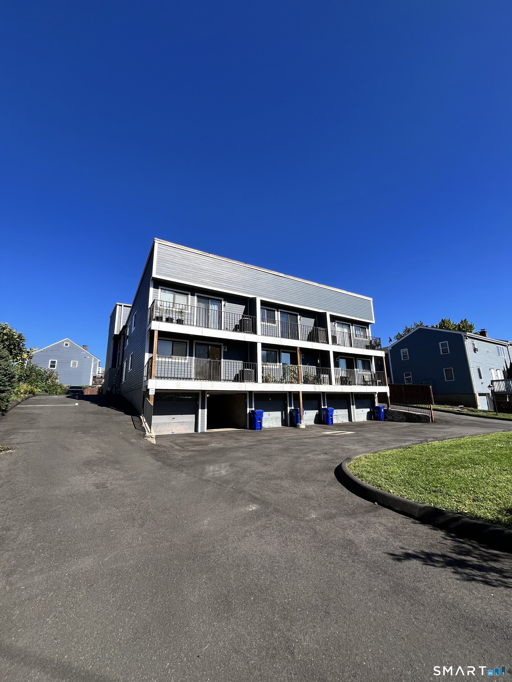 42 Glenwood Avenue Norwalk CT 06854