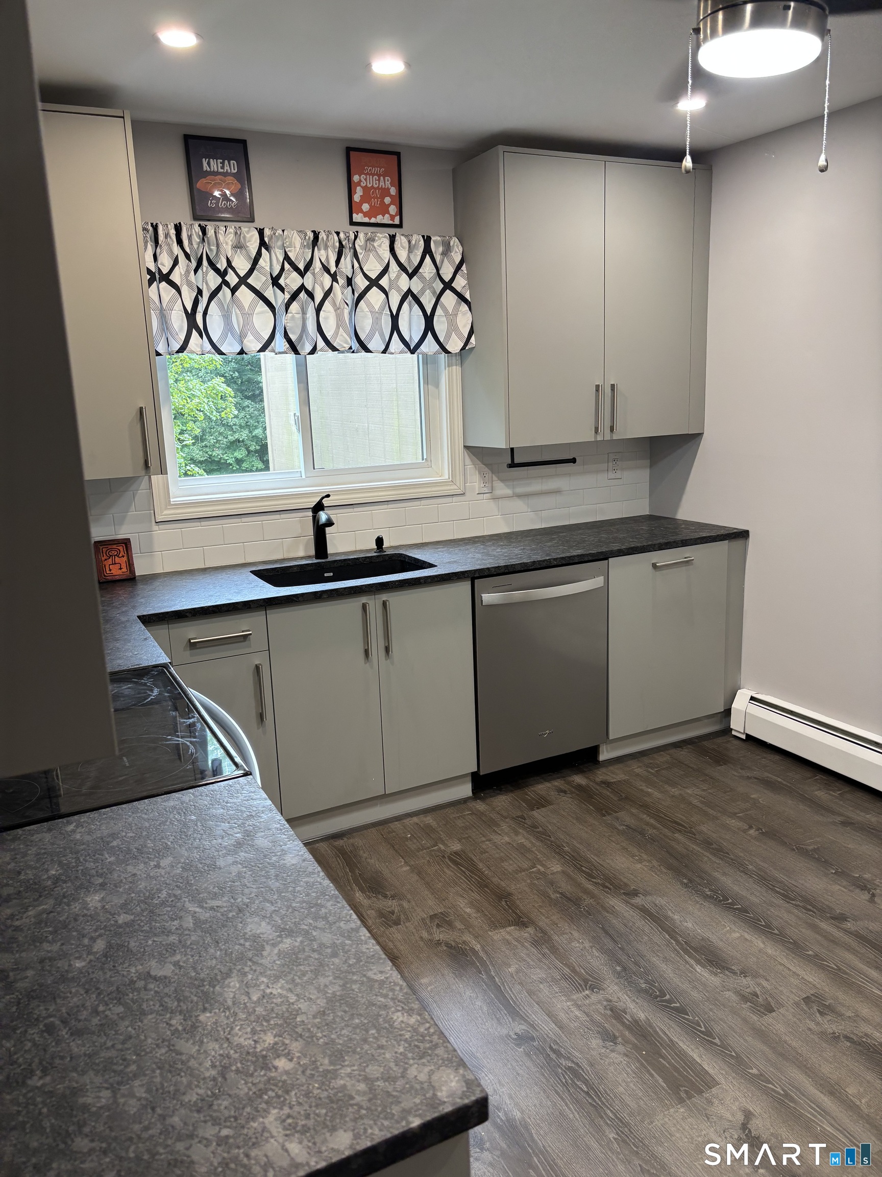 28 Granite Road Guilford CT 06437
