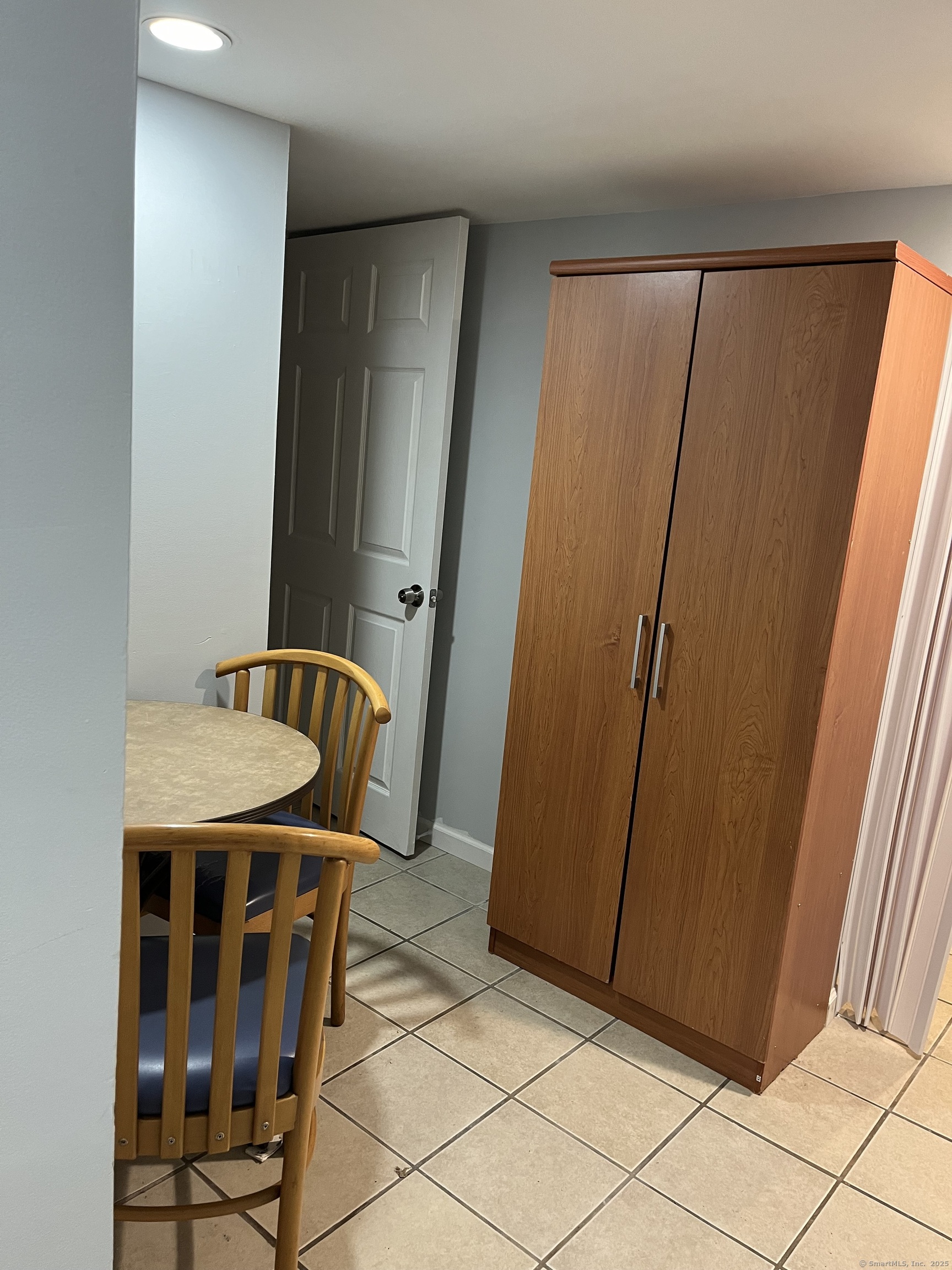 1397-1399 State Street New Haven CT 06511