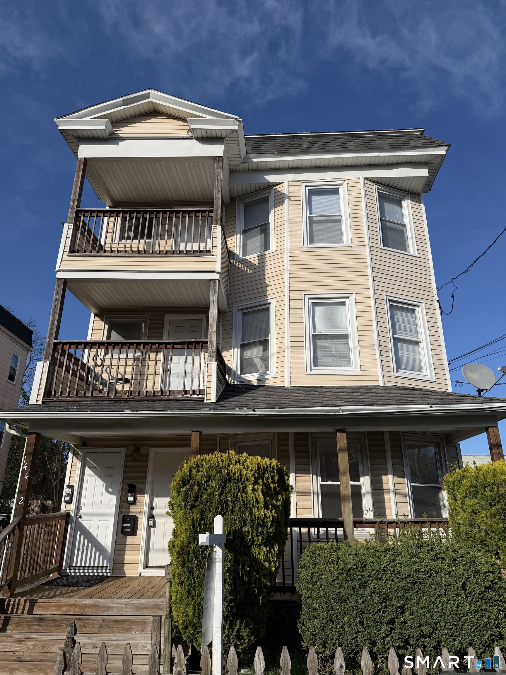 142 Cowles Street Bridgeport CT 06607