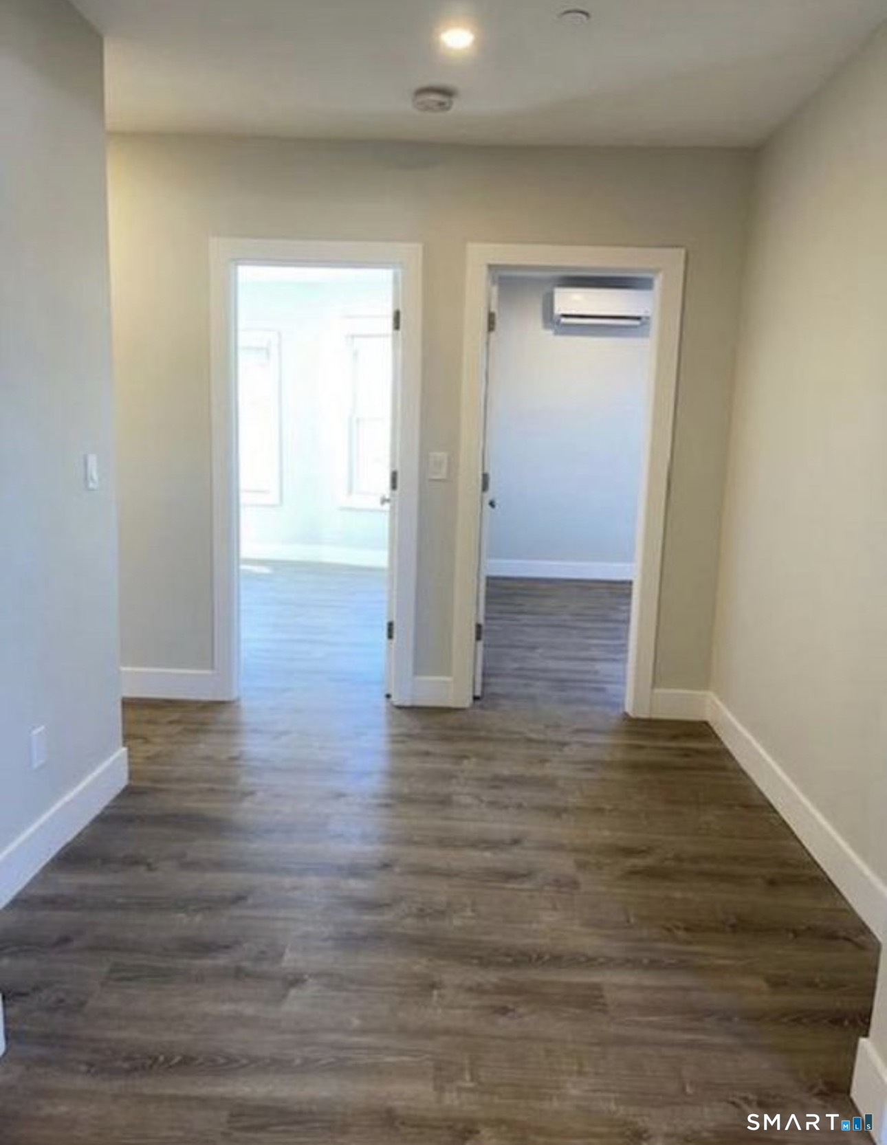 1903 Post Road Fairfield CT 06824