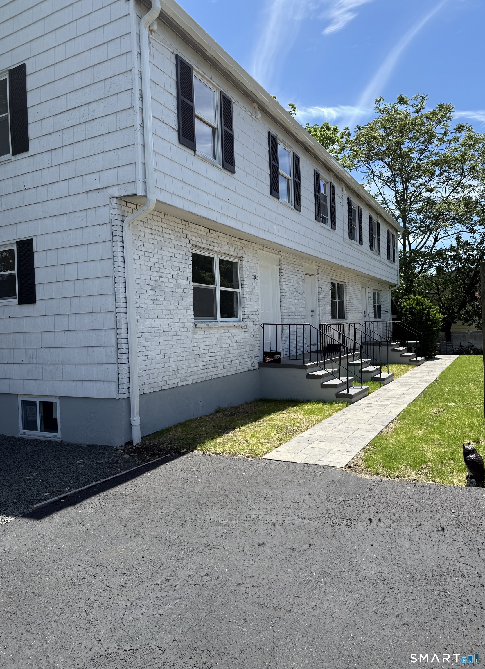 10 Elmwood Street Stamford CT 06902