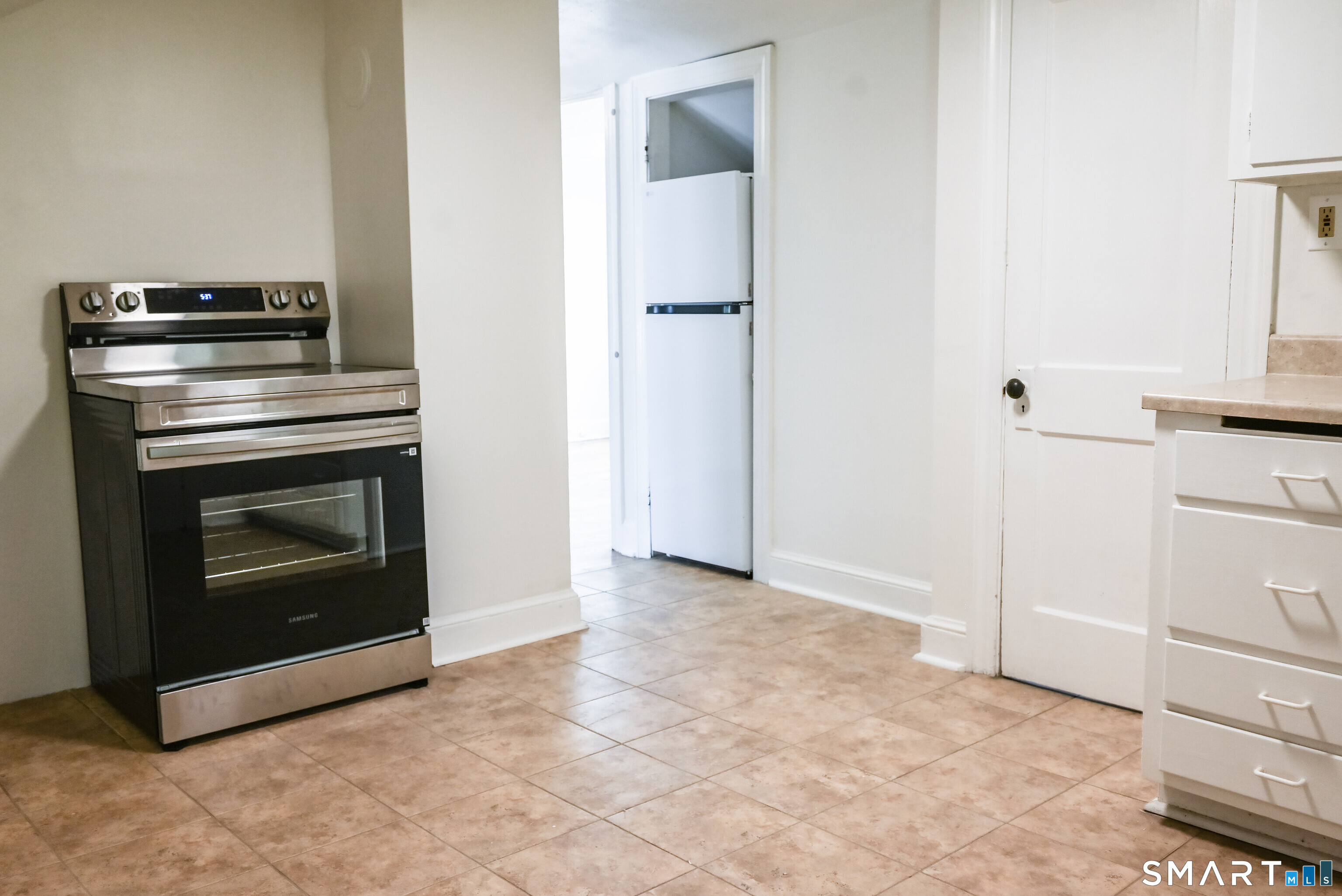 48 Hillside Avenue Plainville CT 06062