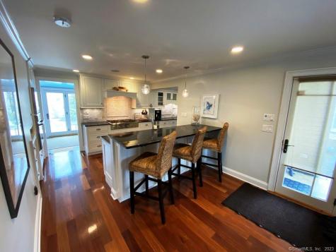 27 Brightwater Road Old Lyme CT 06371