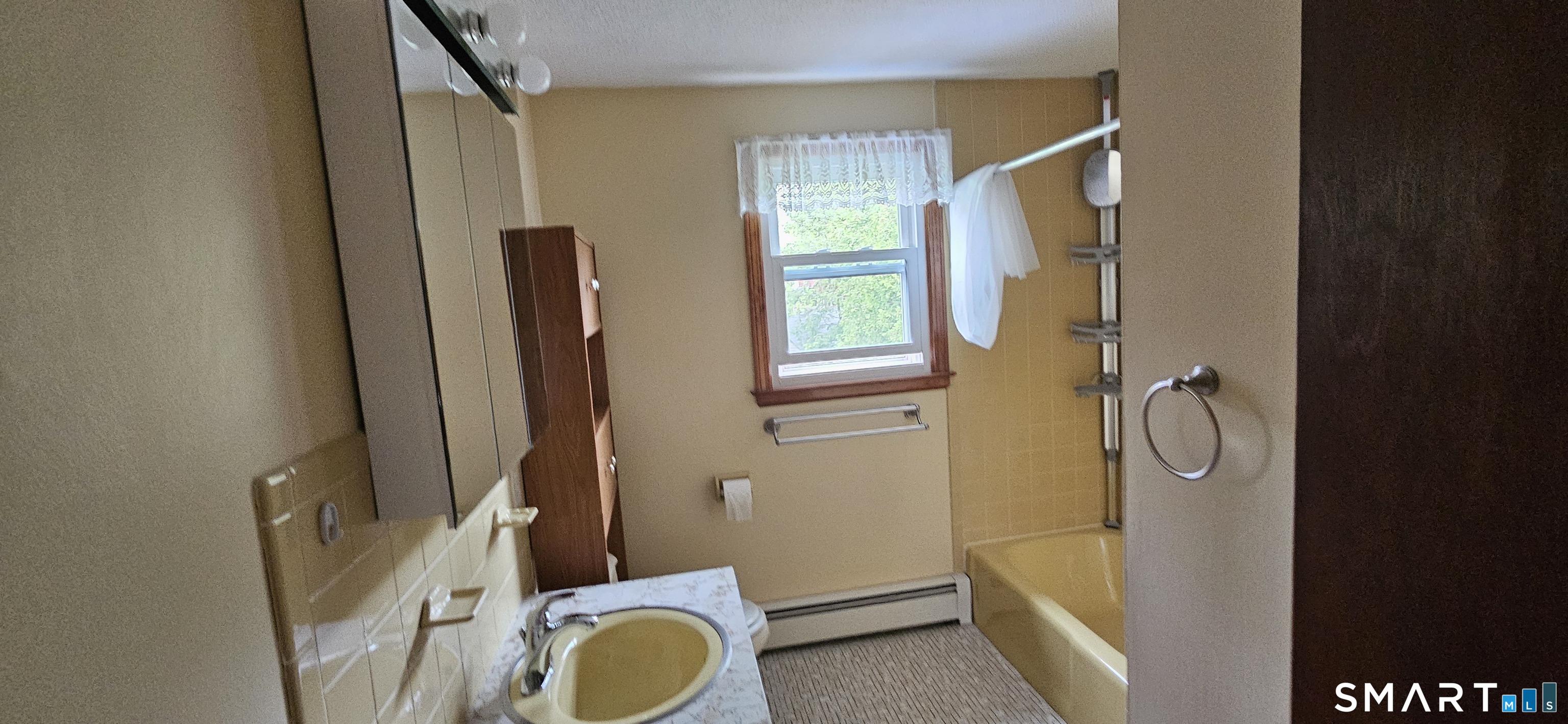 14 Cadwell Court New Britain CT 06053