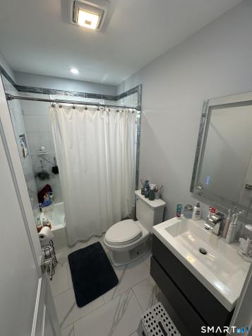 180 Pleasantview Avenue Bridgeport CT 06606