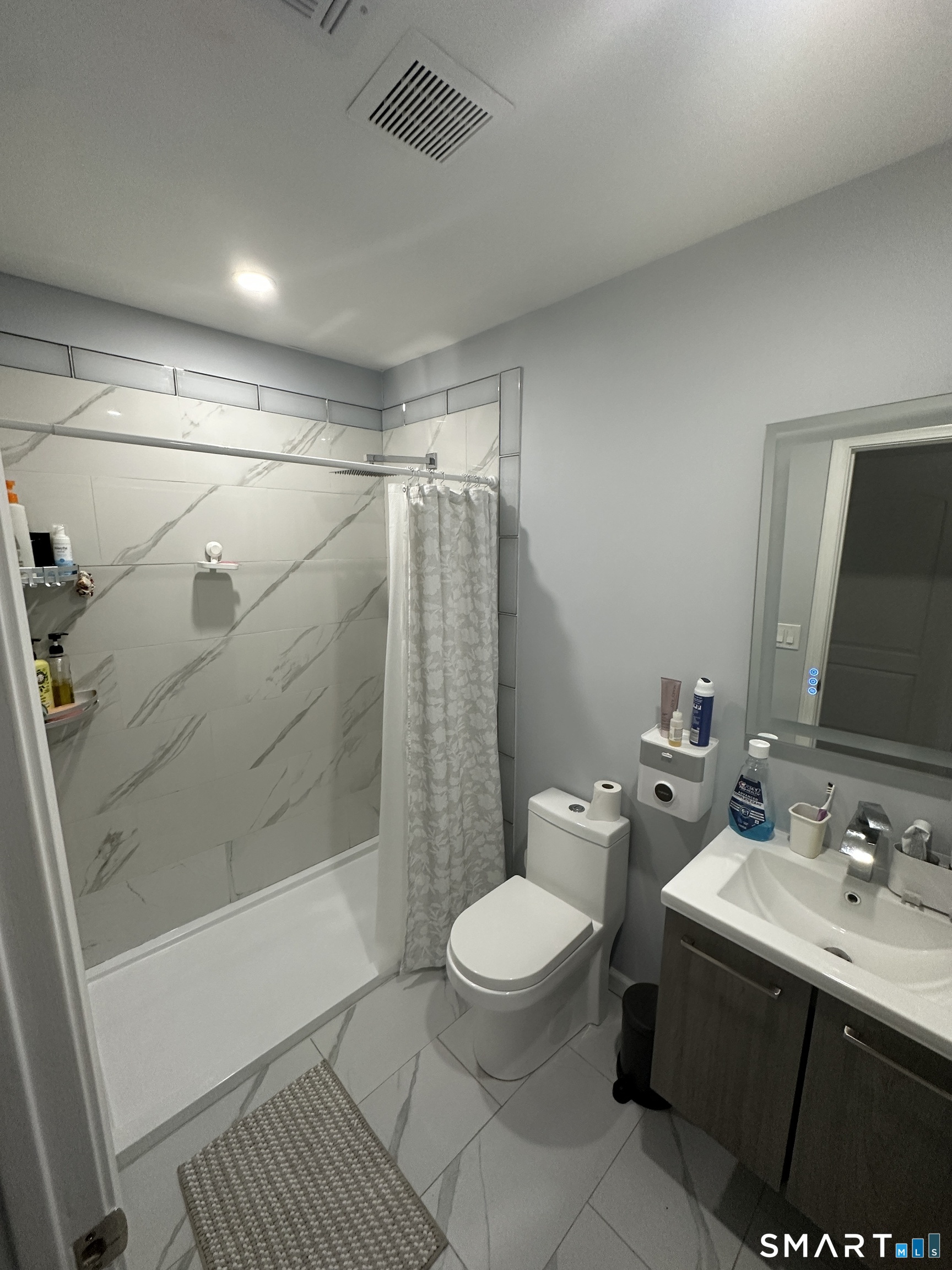 180 Pleasantview Avenue Bridgeport CT 06606