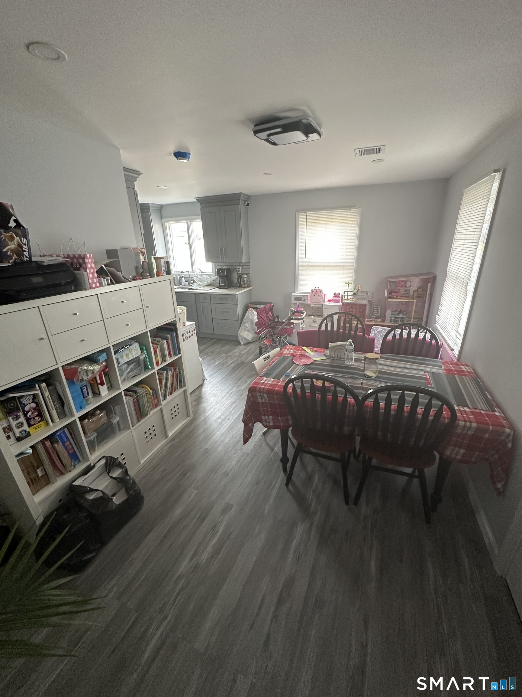 180 Pleasantview Avenue Bridgeport CT 06606