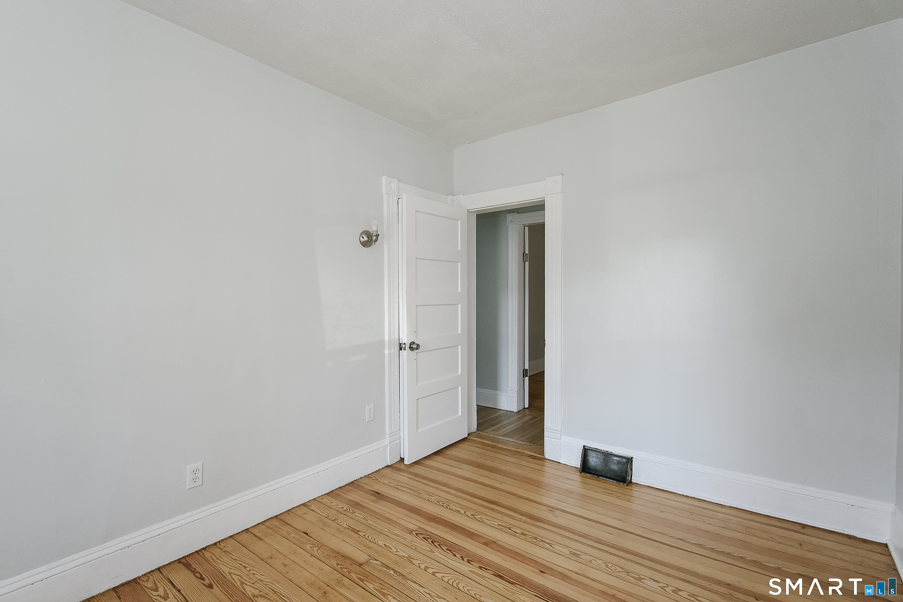 22 Kelley Street Bristol CT 06010