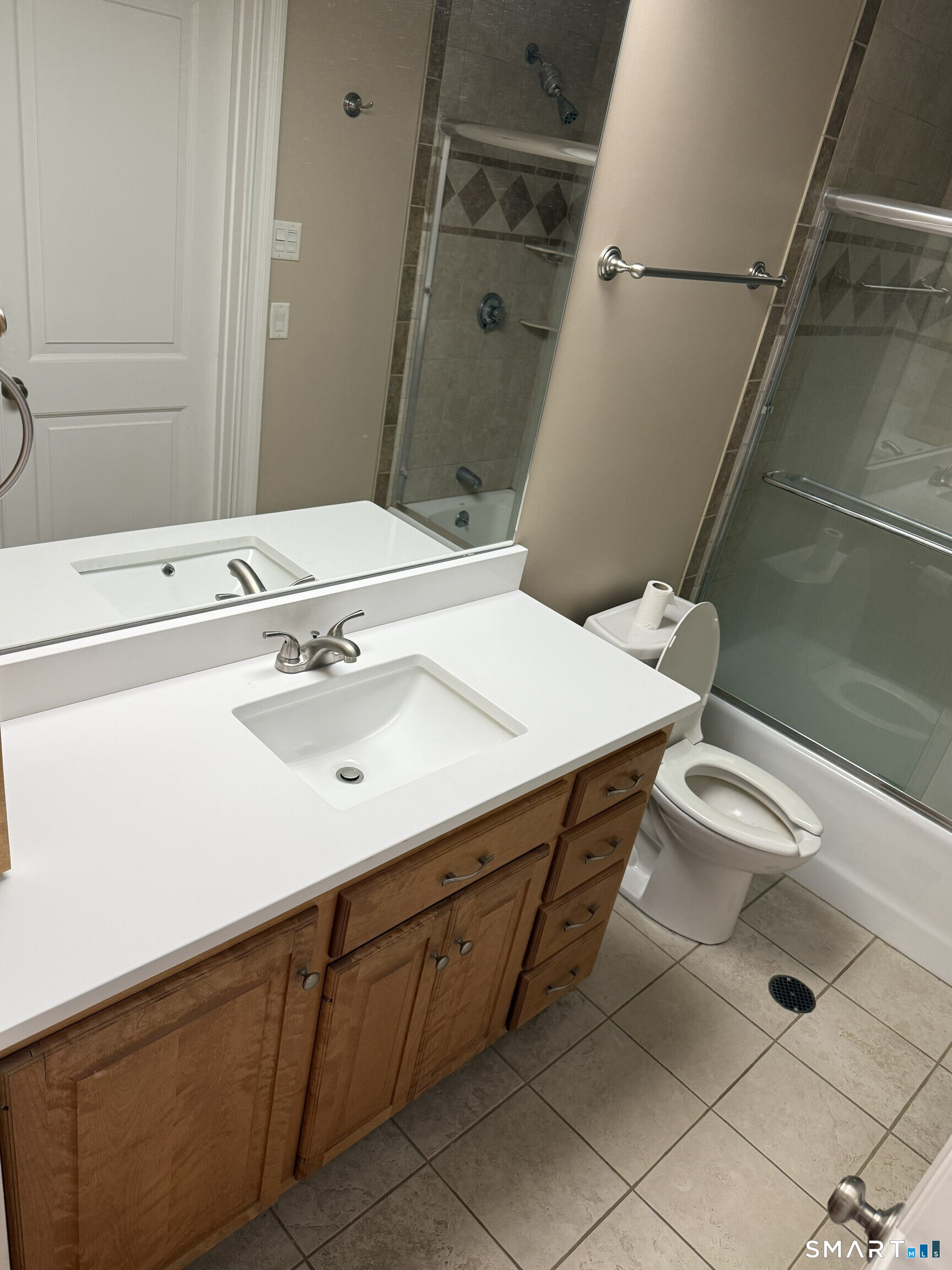 22 Whiting Street Plainville CT 06062