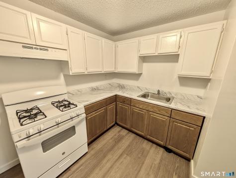 4 Oak Street Derby CT 06418