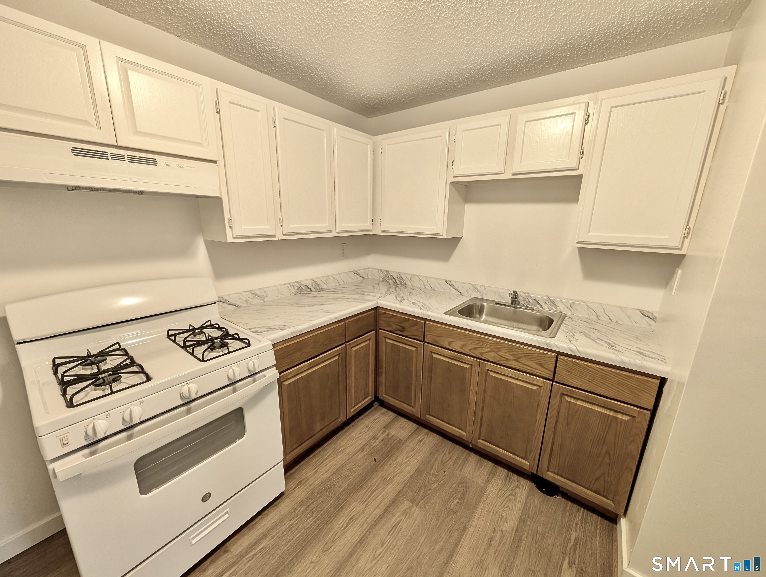 4 Oak Street Derby CT 06418