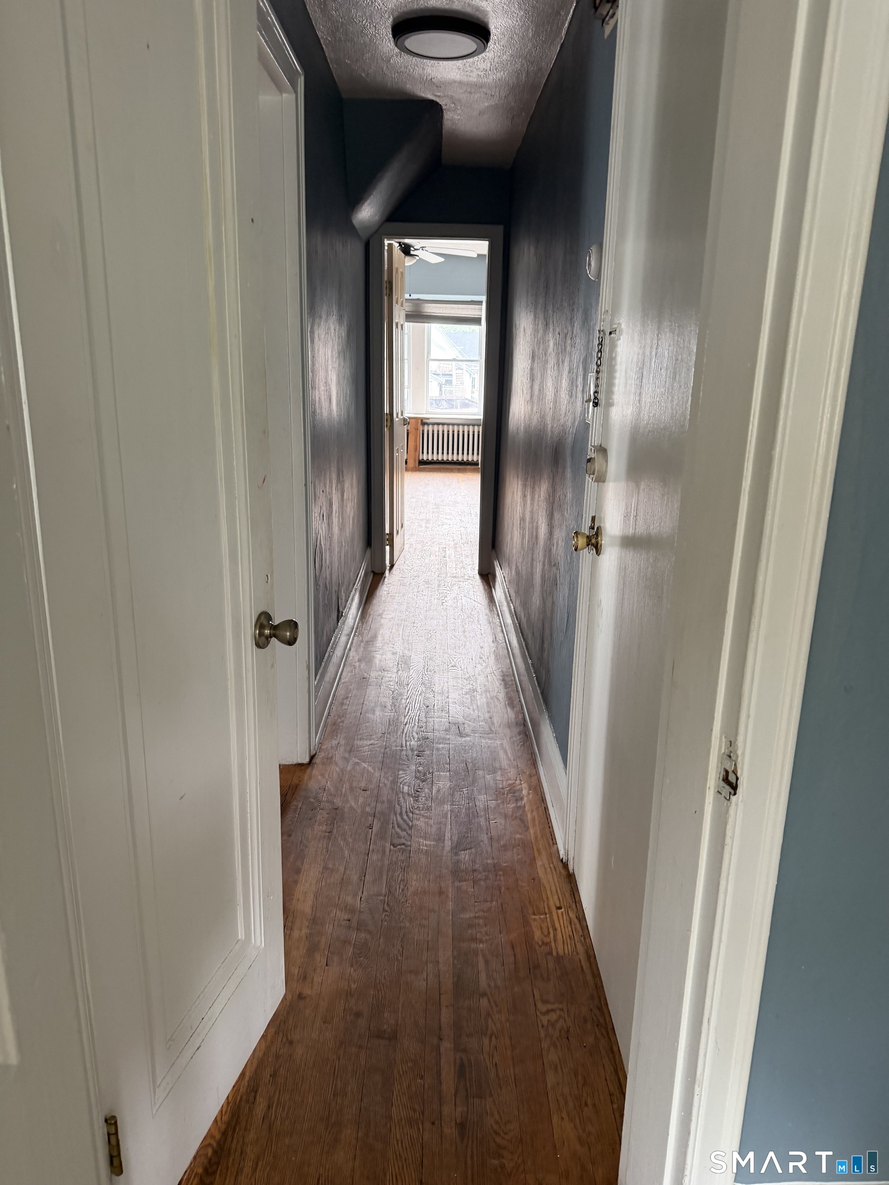 21 Holmes Avenue Waterbury CT 06710