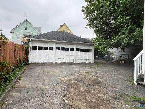 417 Willow Street Bridgeport CT 06610