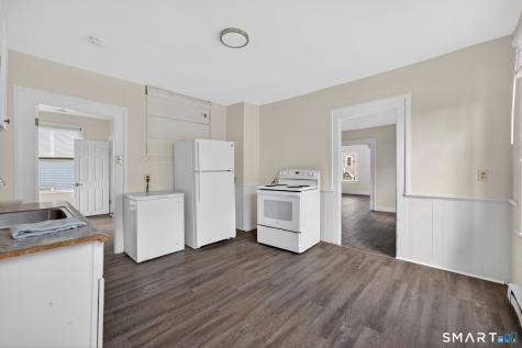 27 Beacon Street Waterbury CT 06704