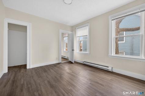 27 Beacon Street Waterbury CT 06704