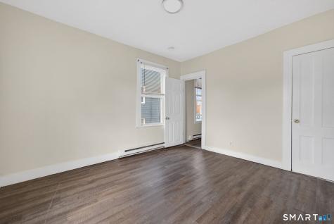 27 Beacon Street Waterbury CT 06704
