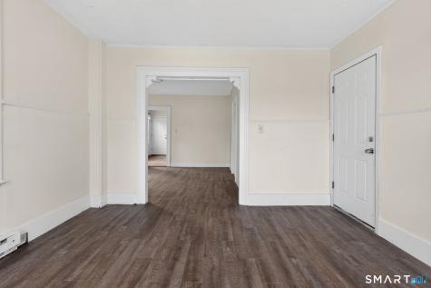 27 Beacon Street Waterbury CT 06704