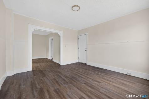 27 Beacon Street Waterbury CT 06704