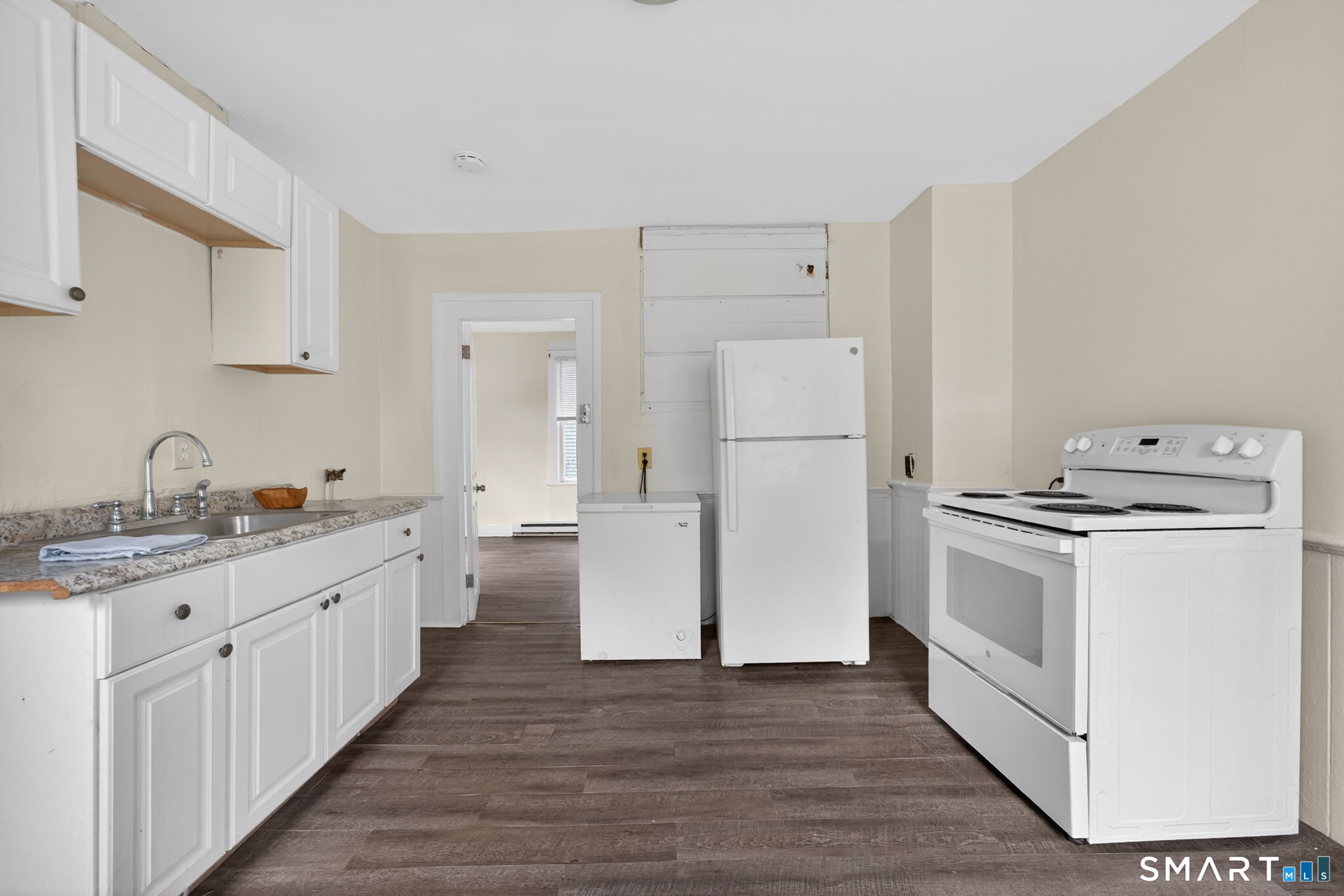 27 Beacon Street Waterbury CT 06704