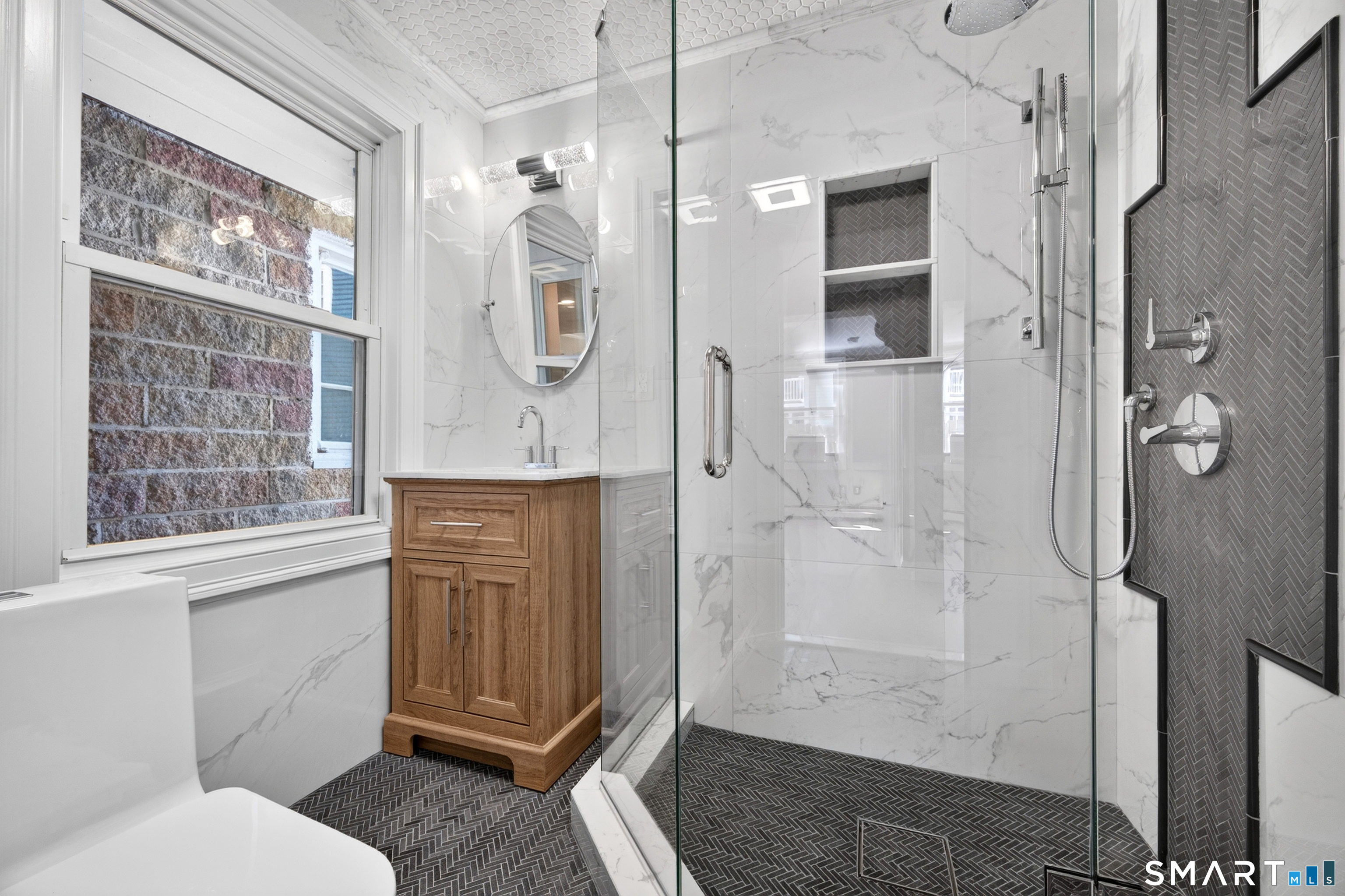 3 Pearl Street Groton CT 06355