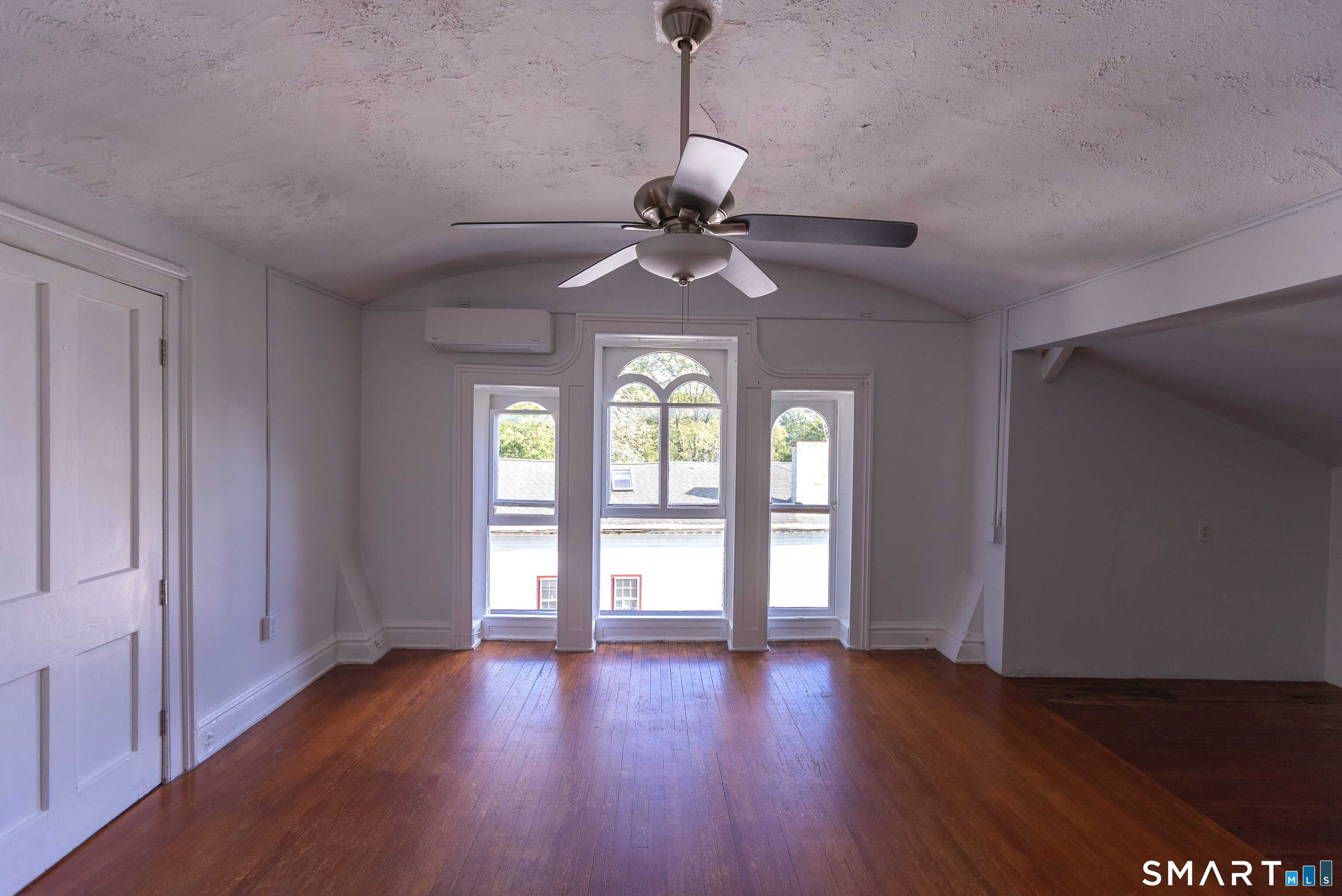 Norwich CT, 171 Broadway, Unit 4