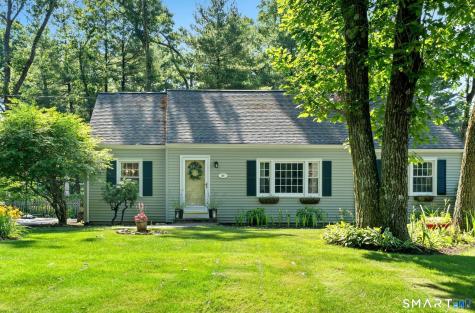 38 Barry Lane Simsbury CT 06070