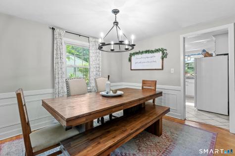 38 Barry Lane Simsbury CT 06070