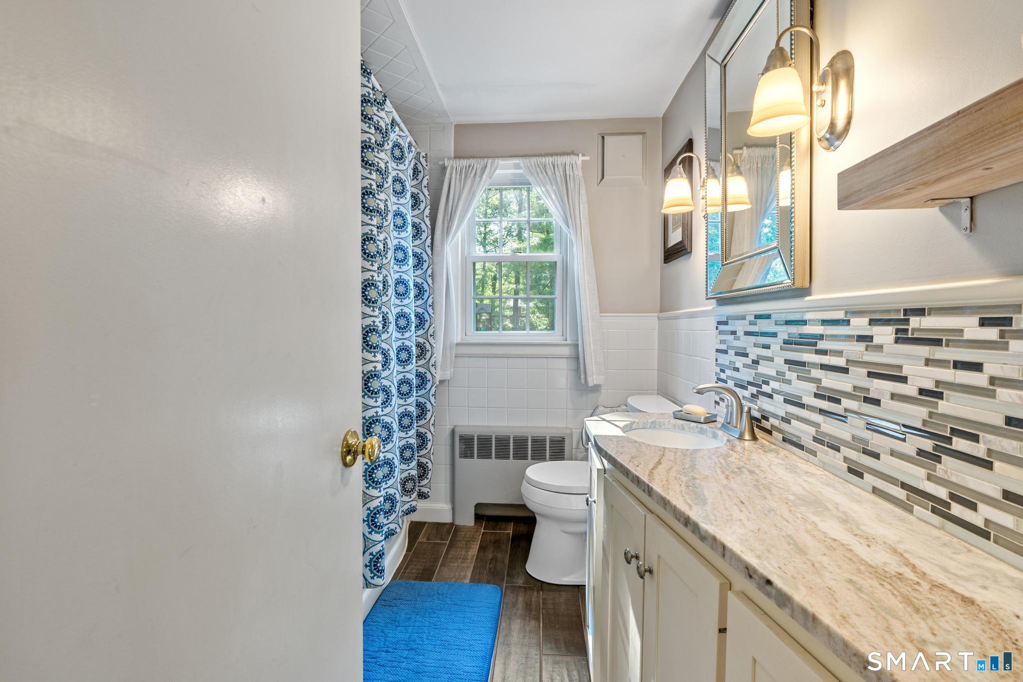 38 Barry Lane Simsbury CT 06070