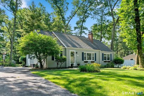 38 Barry Lane Simsbury CT 06070