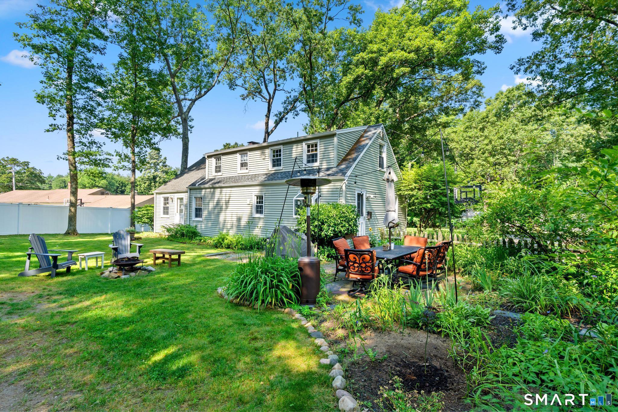 38 Barry Lane Simsbury CT 06070
