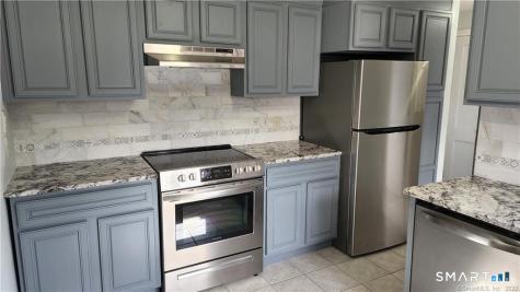 25 Madsen Road West Hartford CT 06110