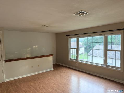 4 Ray Street Seymour CT 06483