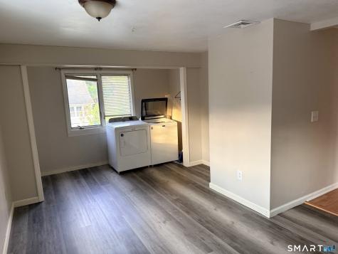 4 Ray Street Seymour CT 06483